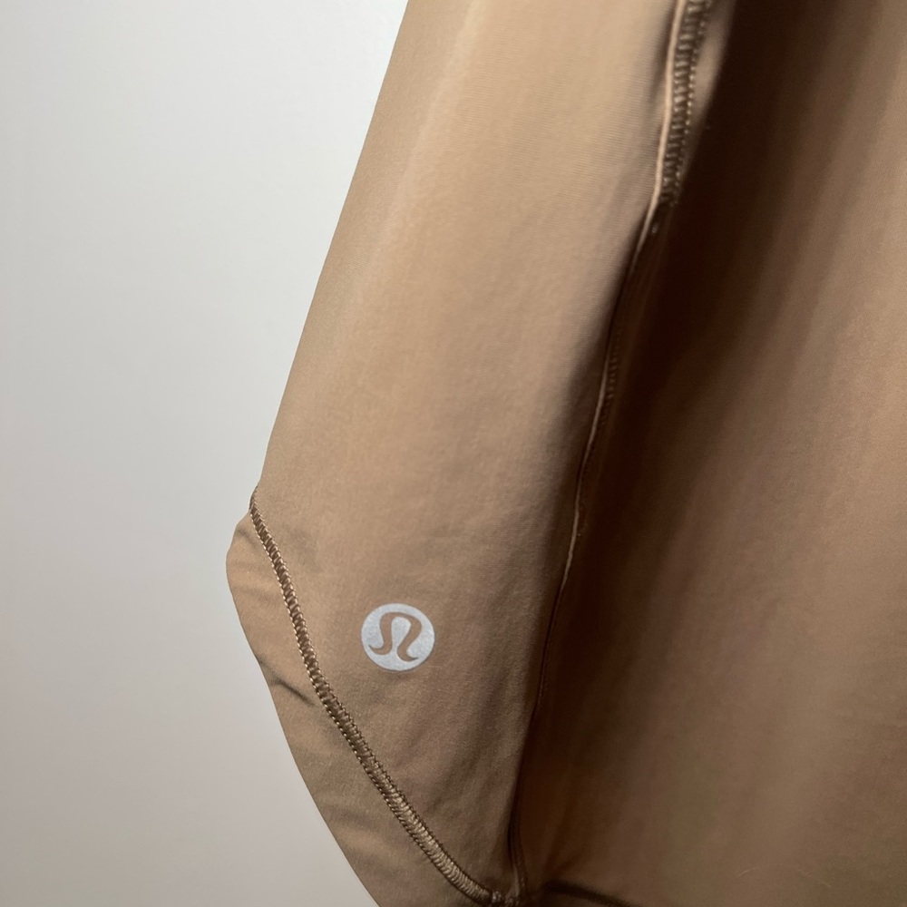 Lululemon Tank - Picture 4 of 4
